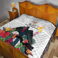 Kiribati Independence Day Quilt Frigatebird Mix Tropical Flowers - White Style