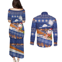 Marshall Islands Christmas Couples Matching Puletasi and Long Sleeve Button Shirt Beachy Santa Monono ilo raaneoan Nejin - Polynesian Pride