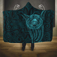 New Zealand Skull Darts Hooded Blanket Aotearoa Maori Chest Tattoo Stylized Teal - Polynesian Pride
