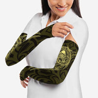 New Zealand Skull Darts Arm Sleeves Aotearoa Maori Chest Tattoo Stylized Gold - Polynesian Pride