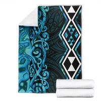 Turquoise Aotearoa Blanket Taniko Motifs With Paua Shell Kowhaiwhai