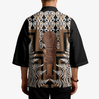 Wahaika New Zealand Kimono Maori Weapon Kowhaiwhai Fern Poutama Motifs