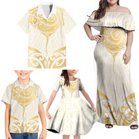 Gold White New Zealand Manta Ray Family Matching Off Shoulder Maxi Dress and Hawaiian Shirt Aotearoa Maori Haehae - Polynesian Pride
