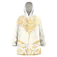 Gold White New Zealand Manta Ray Wearable Blanket Hoodie Aotearoa Maori Haehae - Polynesian Pride