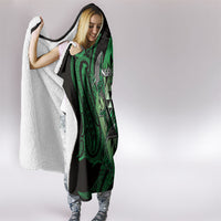 Aotearoa Iwi Ngai Tahu Hooded Blanket NZ Maori Humpback Whale Taniko Motifs