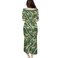 Hawaiian Pikake Maile Lei Family Matching Puletasi and Hawaiian Shirt Tiare Hibiscus Kalo Palapalai Leaf Green
