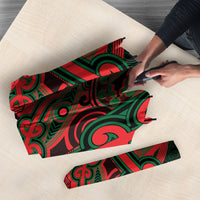 Aotearoa Iwi Tuhoe Umbrella Maori Kowhaiwhai Pattern