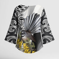 New Zealand Fantail Bird Kimono Sleeve Blouse Maori Piwakawaka Kowhai Maori Pattern