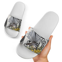 New Zealand Fantail Bird Slide Sandals Maori Piwakawaka Kowhai Maori Pattern