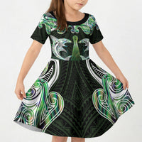 New Zealand Mere Pounamu Weapon Kid Short Sleeve Dress Aotearoa Mango Paua Shell Maori Pattern LT22 KID Green - Polynesian Pride