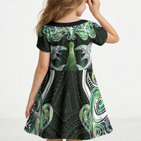 New Zealand Mere Pounamu Weapon Kid Short Sleeve Dress Aotearoa Mango Paua Shell Maori Pattern LT22 - Polynesian Pride
