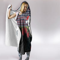New Zealand Hei Tiki Christmas In July Hooded Blanket Pohutukawa Santa Xmas Polynesian Pattern