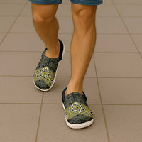 New Zealand Aotearoa Clogs Shoes Yellow Taniko Art Maori Pattern - Polynesian Pride