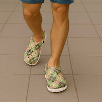 Seamless Pattern Puakenikeni and Kalo Clogs Shoes - Polynesian Pride