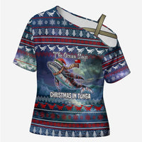 Tonga Christmas Cross Shoulder Shirt with Singing Whale Ocean Scene National Coat of Arms - Polynesian Pride