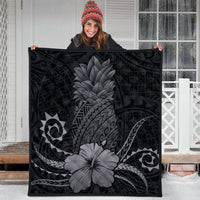 Hawaii Polynesian Pineapple Hibiscus Premium Quilts - Gray - AH - Polynesian Pride