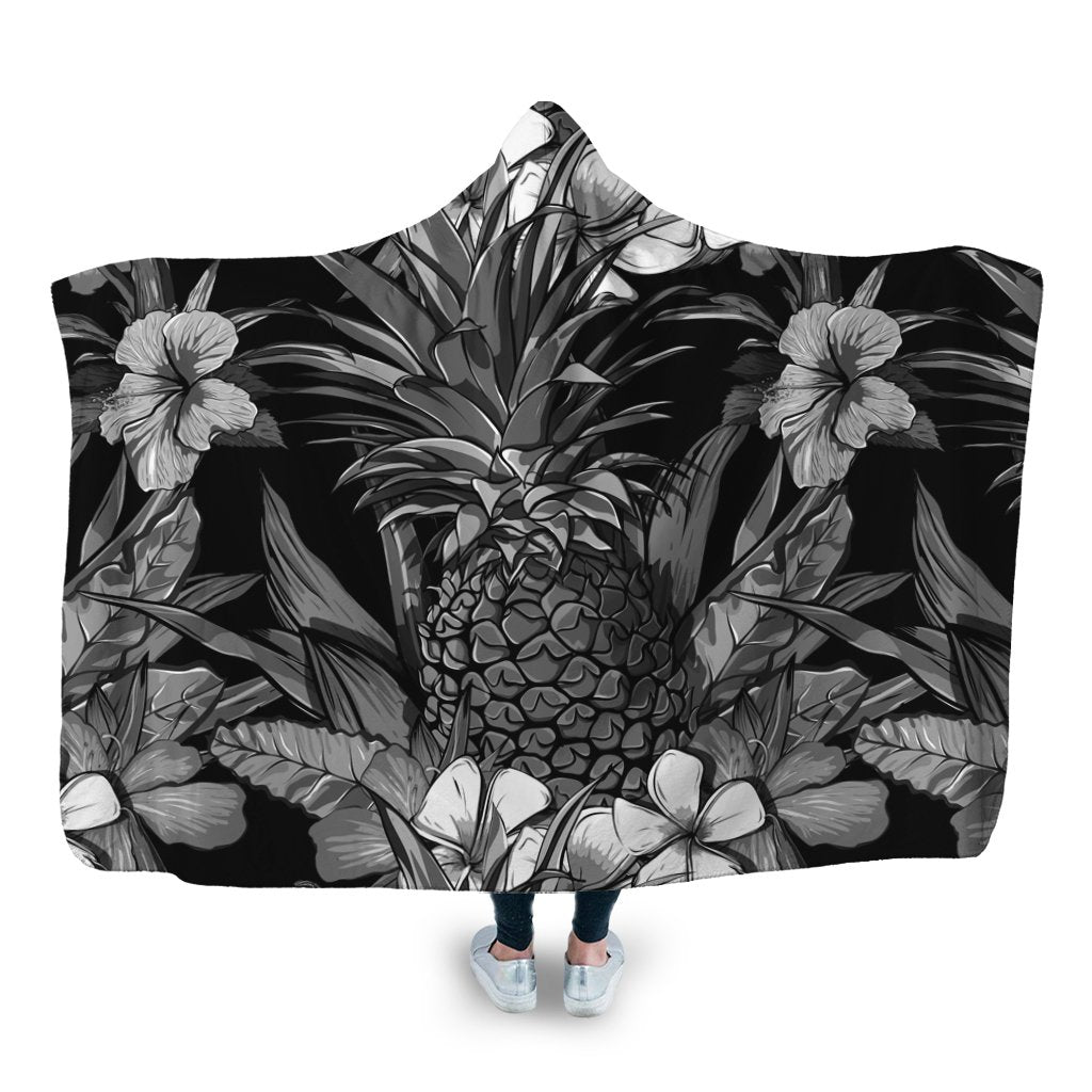 Hawaiian Hibiscus Plumeria And Pineapple Polynesian Hooded Blanket - AH Hooded Blanket White - Polynesian Pride