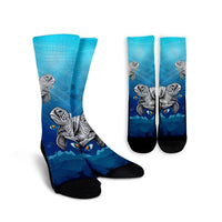 Hawaiian Turtle Swim With Fish In The Ocean Polynesian Crew Socks - AH Crew Socks White - Polynesian Pride