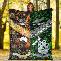 New Zealand Maori Aotearoa And Australia Aboriginal Premium Blanket Together - Green LT8 - Polynesian Pride