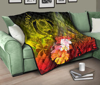 Pohnpei Premium Quilt - Humpback Whale with Tropical Flowers (Yellow) - Polynesian Pride