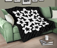 Hawaiian Premium Quilt Royal Pattern - Black And White - A1 Style - Polynesian Pride