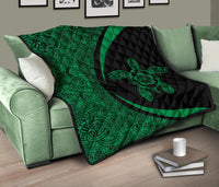 Hawaii Turtle Polynesian Green Premium Quilt - Circle Style - Polynesian Pride