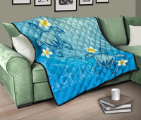 Hawaii Plumeria Deep Blue Turtle Premium Quilt - Polynesian Pride