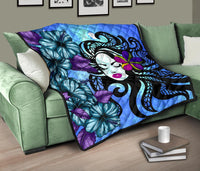 Hawaiian Hibiscus Polynesian Hula Girl Premium Quilt - Polynesian Pride