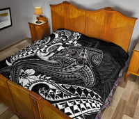 Vanuatu Polynesian Premium Quilt - White Shark Polynesian Tattoo - Polynesian Pride
