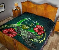 Pohnpei Polynesian Premium Quilt - Green Turtle Hibiscus - Polynesian Pride