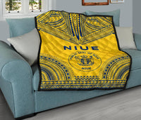 Niue Premium Quilt - Niue Seal Polynesian Chief Yellow Version - Polynesian Pride