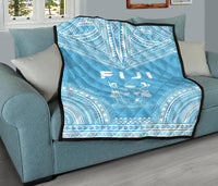 Fiji Premium Quilt - Fiji Coat Of Arms Polynesian Chief Light Blue Version - Polynesian Pride