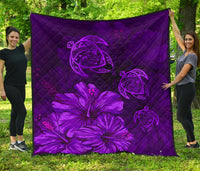 Hawaiian Map Hibiscus Turtle Vintage Polynesian Premium Quilt Purple Purple - Polynesian Pride