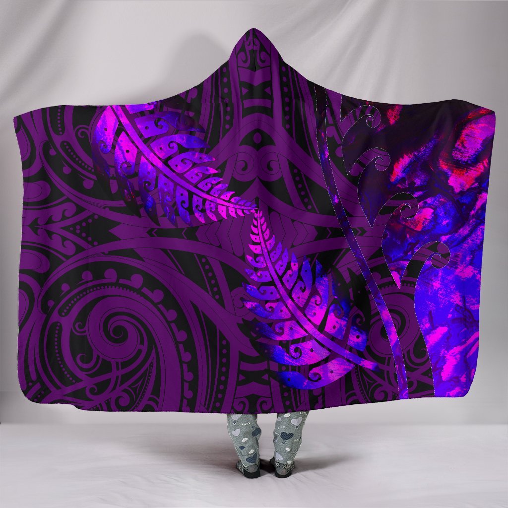 Aotearoa Maori Hooded Blanket Silver Fern Koru Vibes Purple Hooded Blanket Purple - Polynesian Pride