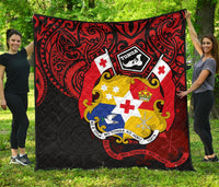 Tonga Polynesian Premium Quilt - Tongan Coat Of Arms Polynesian Tattoo - Polynesian Pride
