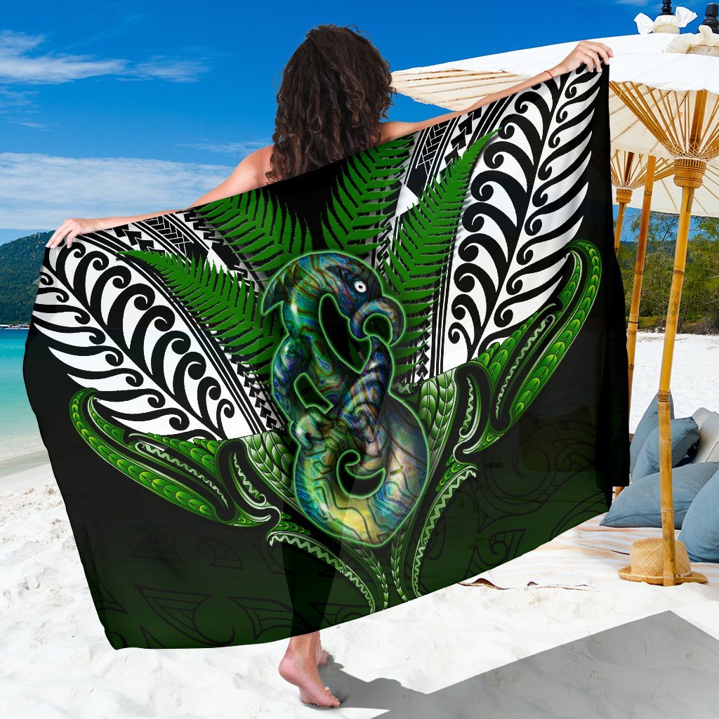 Manaia Mythology Sarong Silver Fern Maori Tattoo Sarong One Size Green - Polynesian Pride