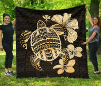 Hawaiian Kanaka Hibiscus Plumeria Mix Polynesian Turtle Premium Quilt Gold AH Gold - Polynesian Pride