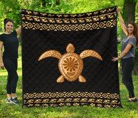 Golden Polynesian Premium Quilt Black - Polynesian Pride