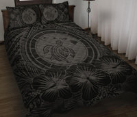 Hawaiian Map Honu Hibiscus Gray Polynesian Quilt Bed Set - Polynesian Pride