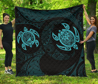 Hawaii Polynesian Turtle Premium Quilt Blue Blue - Polynesian Pride