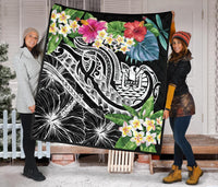 Tahiti Polynesian Premium Quilt - Summer Plumeria (Black) - Polynesian Pride