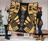 Tonga Premium Quilt - Tonga Coat Of Arms Polynesian Gold Tattoo - Polynesian Pride