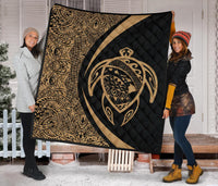 Hawaii Turtle Map Polynesian Premium Quilt - Gold - Circle Style - Polynesian Pride