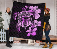 Hawaiian Kanaka Hibiscus Plumeria Mix Polynesian Turtle Premium Quilt Pink AH - Polynesian Pride