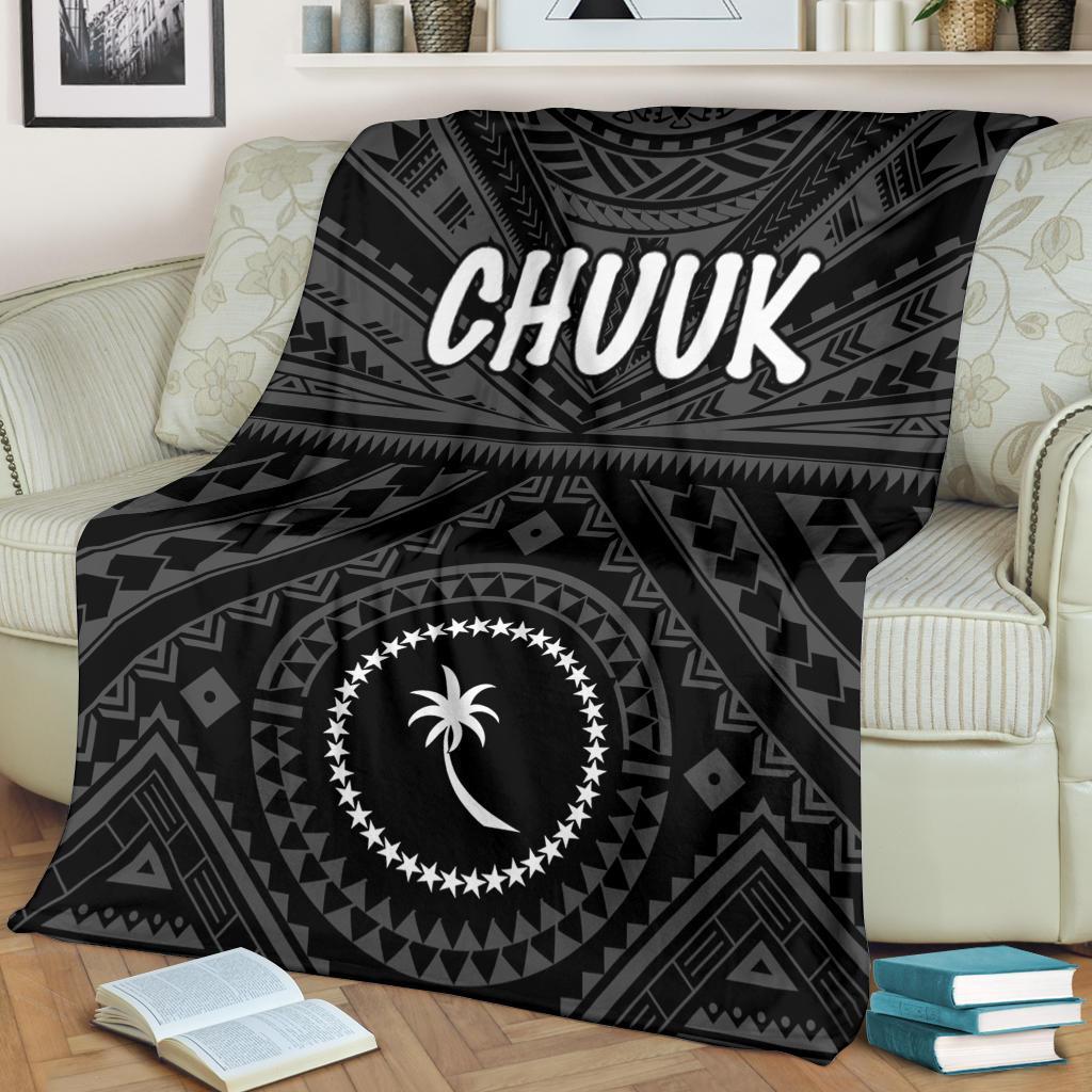 Chuuk Premium Blanket - Chuuk Seal With Polynesian Tattoo Style ( Black) White - Polynesian Pride