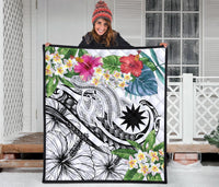 Nauru Polynesian Premium Quilt - Summer Plumeria (White) - Polynesian Pride