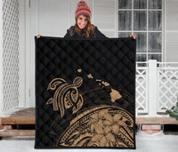 Hawaii Map Plumeria Polynesian Gold Premium Quilt - Polynesian Pride