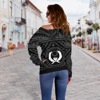 Pohnpei Personalised Women's Off Shoulder Sweater - Pohnpei Seal With Polynesian Tattoo Style ( Black) - Polynesian Pride