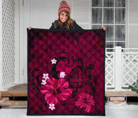 Hawaii Turtle Poly Tribal Pink Premium Quilt - Polynesian Pride