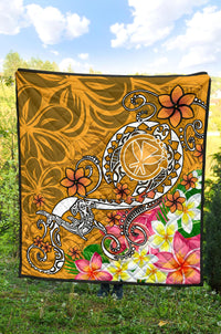 Hawaii Premium Quilt - Turtle Plumeria Polynesian Tattoo Gold Color - Polynesian Pride